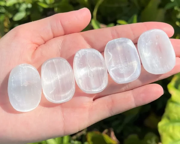 Worry Stones/Thumbstone -Selentine for healing your mind